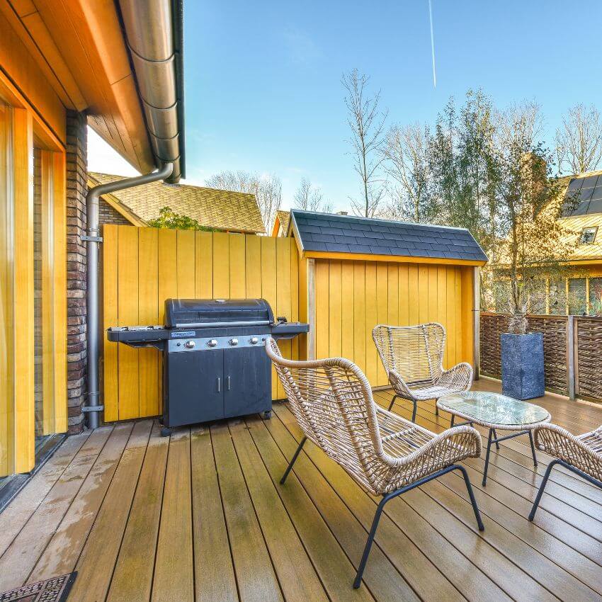 Custom outdoor kitchen